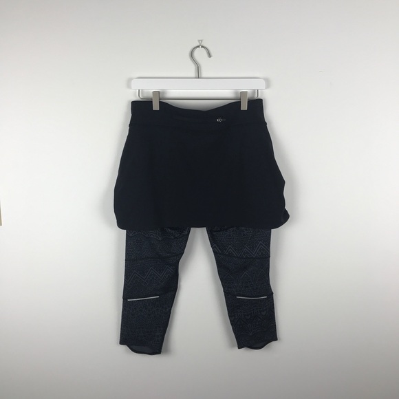 SOLD | Black Skirted Geometric Printed Leggings - Picture 7 of 7